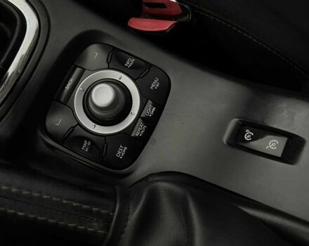 Белый Рено Меган, объемом двигателя 1.5 л и пробегом 256 тыс. км за 7350 $, фото 14 на Automoto.ua