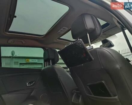 Белый Рено Меган, объемом двигателя 1.46 л и пробегом 266 тыс. км за 8000 $, фото 18 на Automoto.ua