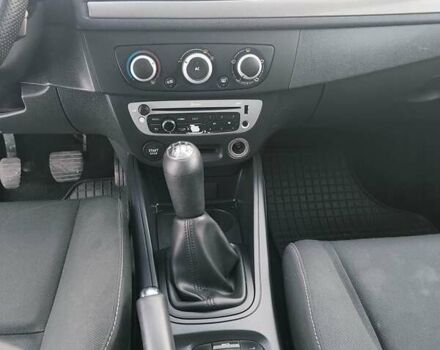 Білий Рено Меган, об'ємом двигуна 1.6 л та пробігом 194 тис. км за 7700 $, фото 25 на Automoto.ua