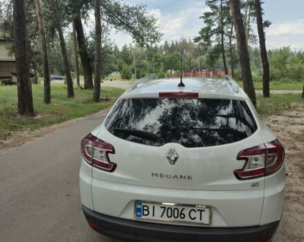 Білий Рено Меган, об'ємом двигуна 1.46 л та пробігом 270 тис. км за 8900 $, фото 3 на Automoto.ua