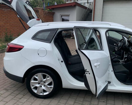 Білий Рено Меган, об'ємом двигуна 1.5 л та пробігом 264 тис. км за 7650 $, фото 3 на Automoto.ua