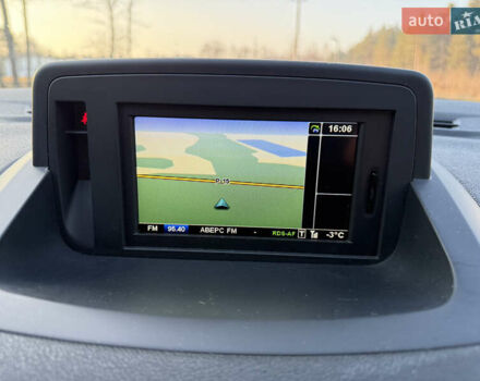 Белый Рено Меган, объемом двигателя 1.5 л и пробегом 257 тыс. км за 7200 $, фото 24 на Automoto.ua