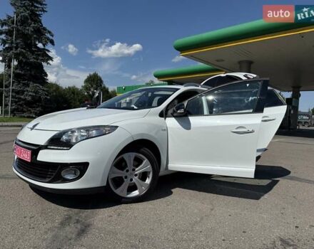 Белый Рено Меган, объемом двигателя 1.5 л и пробегом 225 тыс. км за 7699 $, фото 77 на Automoto.ua