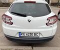 Белый Рено Меган, объемом двигателя 1.5 л и пробегом 330 тыс. км за 6500 $, фото 4 на Automoto.ua