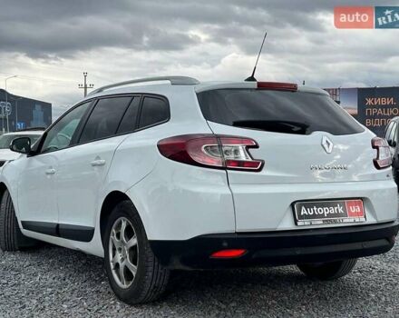 Белый Рено Меган, объемом двигателя 1.5 л и пробегом 240 тыс. км за 8190 $, фото 7 на Automoto.ua