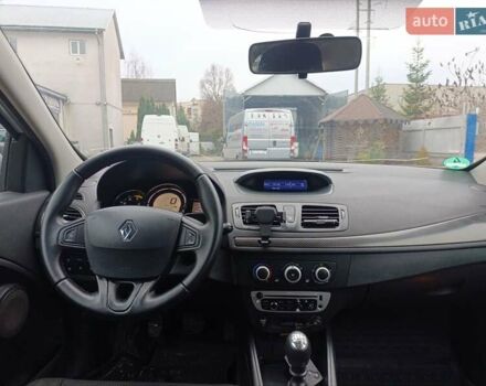 Белый Рено Меган, объемом двигателя 1.46 л и пробегом 292 тыс. км за 6500 $, фото 15 на Automoto.ua