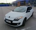 Белый Рено Меган, объемом двигателя 1.5 л и пробегом 270 тыс. км за 8500 $, фото 71 на Automoto.ua
