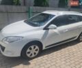 Белый Рено Меган, объемом двигателя 1.4 л и пробегом 243 тыс. км за 7200 $, фото 1 на Automoto.ua