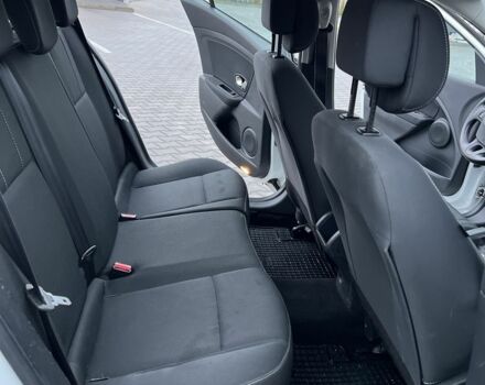 Белый Рено Меган, объемом двигателя 1.5 л и пробегом 250 тыс. км за 7700 $, фото 3 на Automoto.ua