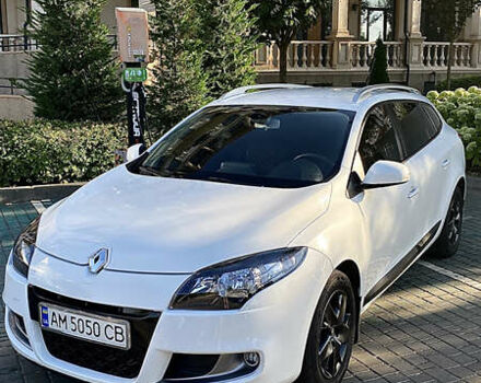 Білий Рено Меган, об'ємом двигуна 1.5 л та пробігом 299 тис. км за 7700 $, фото 10 на Automoto.ua