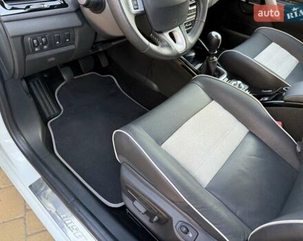 Белый Рено Меган, объемом двигателя 1.5 л и пробегом 225 тыс. км за 7699 $, фото 155 на Automoto.ua