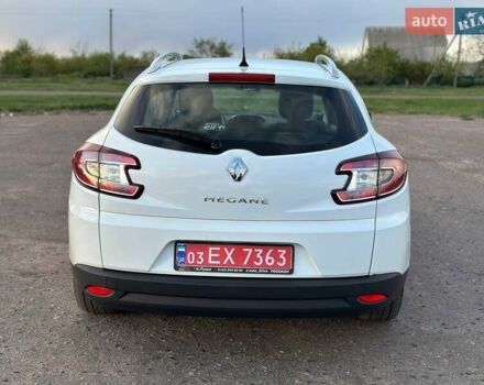 Білий Рено Меган, об'ємом двигуна 1.6 л та пробігом 252 тис. км за 7500 $, фото 5 на Automoto.ua