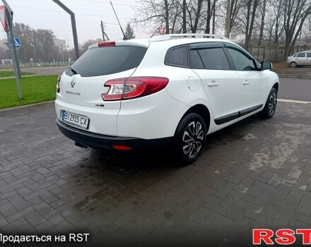 Белый Рено Меган, объемом двигателя 2 л и пробегом 120 тыс. км за 10000 $, фото 5 на Automoto.ua