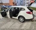 Белый Рено Меган, объемом двигателя 1.5 л и пробегом 250 тыс. км за 6999 $, фото 67 на Automoto.ua