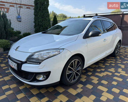 Белый Рено Меган, объемом двигателя 1.6 л и пробегом 208 тыс. км за 8800 $, фото 11 на Automoto.ua