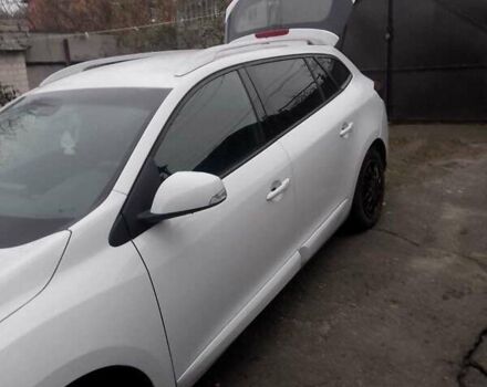 Белый Рено Меган, объемом двигателя 1.46 л и пробегом 238 тыс. км за 7600 $, фото 3 на Automoto.ua