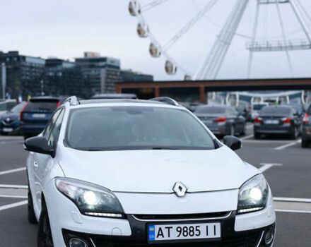Рено Меган 2012 в Калуше на Automoto.ua Белый Рено Меган, объемом двигателя 1.5 л и пробегом 315 тыс. км за 8499 $, фото 4 на Automoto.ua