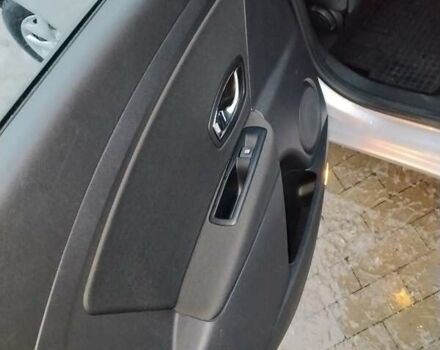 Белый Рено Меган, объемом двигателя 1.46 л и пробегом 239 тыс. км за 7200 $, фото 17 на Automoto.ua