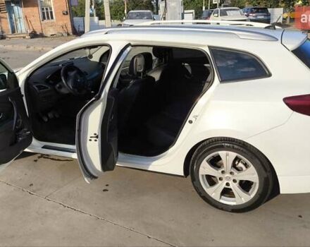 Білий Рено Меган, об'ємом двигуна 1.6 л та пробігом 201 тис. км за 8500 $, фото 9 на Automoto.ua