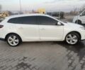 Белый Рено Меган, объемом двигателя 1.5 л и пробегом 262 тыс. км за 7150 $, фото 3 на Automoto.ua