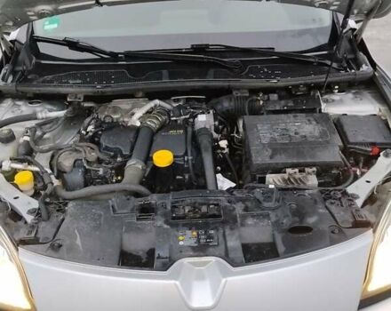 Белый Рено Меган, объемом двигателя 1.46 л и пробегом 239 тыс. км за 7200 $, фото 34 на Automoto.ua