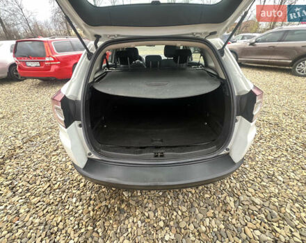 Белый Рено Меган, объемом двигателя 1.46 л и пробегом 255 тыс. км за 6500 $, фото 29 на Automoto.ua