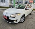 Білий Рено Меган, об'ємом двигуна 1.46 л та пробігом 250 тис. км за 6999 $, фото 3 на Automoto.ua