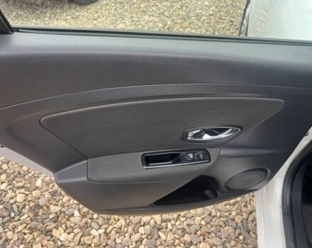 Белый Рено Меган, объемом двигателя 1.5 л и пробегом 255 тыс. км за 6599 $, фото 15 на Automoto.ua