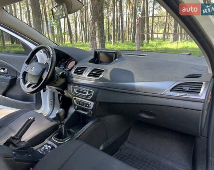 Білий Рено Меган, об'ємом двигуна 1.5 л та пробігом 210 тис. км за 6200 $, фото 20 на Automoto.ua