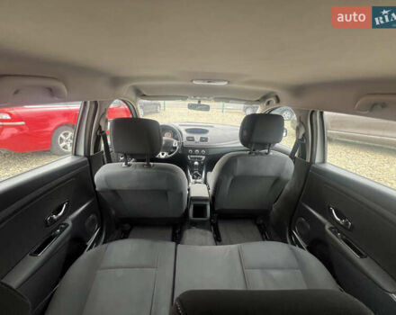 Белый Рено Меган, объемом двигателя 1.46 л и пробегом 255 тыс. км за 6500 $, фото 30 на Automoto.ua