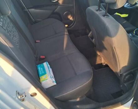 Белый Рено Меган, объемом двигателя 1.46 л и пробегом 331 тыс. км за 7350 $, фото 3 на Automoto.ua