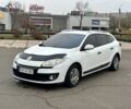 Белый Рено Меган, объемом двигателя 1.5 л и пробегом 231 тыс. км за 6500 $, фото 6 на Automoto.ua