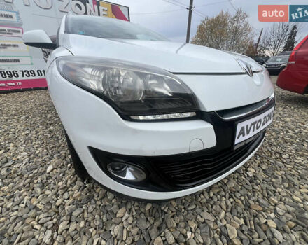 Белый Рено Меган, объемом двигателя 1.46 л и пробегом 255 тыс. км за 6500 $, фото 33 на Automoto.ua