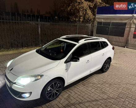 Білий Рено Меган, об'ємом двигуна 1.5 л та пробігом 298 тис. км за 7950 $, фото 3 на Automoto.ua