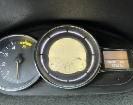 Рено Меган 2012 в Киеве на Automoto.ua Белый Рено Меган, объемом двигателя 1.5 л и пробегом 247 тыс. км за 7000 $, фото 6 на Automoto.ua