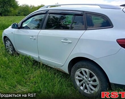 Белый Рено Меган, объемом двигателя 1.5 л и пробегом 236 тыс. км за 7700 $, фото 2 на Automoto.ua