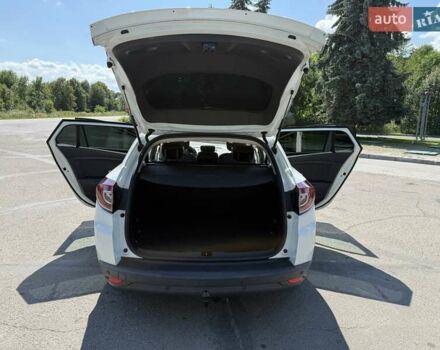 Белый Рено Меган, объемом двигателя 1.5 л и пробегом 225 тыс. км за 7699 $, фото 64 на Automoto.ua