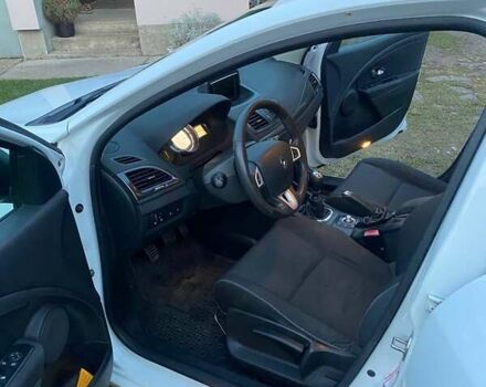 Білий Рено Меган, об'ємом двигуна 1.46 л та пробігом 244 тис. км за 8450 $, фото 8 на Automoto.ua