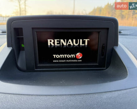 Белый Рено Меган, объемом двигателя 1.5 л и пробегом 257 тыс. км за 7200 $, фото 22 на Automoto.ua