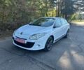 Белый Рено Меган, объемом двигателя 1.5 л и пробегом 3 тыс. км за 7200 $, фото 2 на Automoto.ua