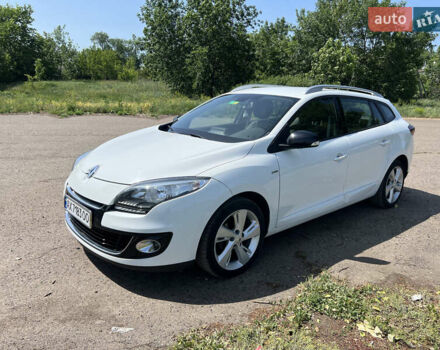Белый Рено Меган, объемом двигателя 1.4 л и пробегом 191 тыс. км за 8500 $, фото 8 на Automoto.ua