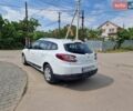 Білий Рено Меган, об'ємом двигуна 1.46 л та пробігом 270 тис. км за 7600 $, фото 2 на Automoto.ua