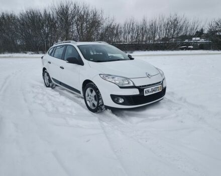 Білий Рено Меган, об'ємом двигуна 1.6 л та пробігом 194 тис. км за 7700 $, фото 1 на Automoto.ua