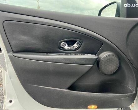 Білий Рено Меган, об'ємом двигуна 1.5 л та пробігом 240 тис. км за 8190 $, фото 14 на Automoto.ua