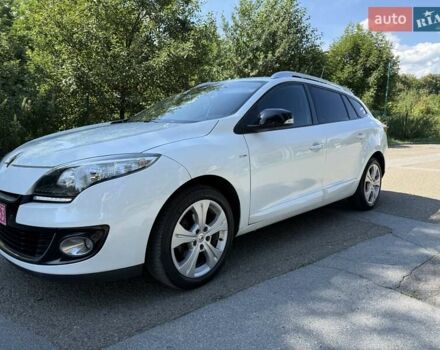 Белый Рено Меган, объемом двигателя 1.5 л и пробегом 225 тыс. км за 7699 $, фото 106 на Automoto.ua