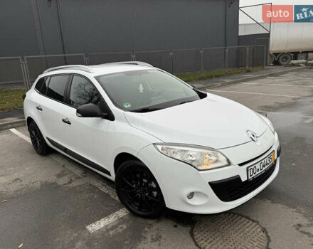 Білий Рено Меган, об'ємом двигуна 1.6 л та пробігом 235 тис. км за 7500 $, фото 5 на Automoto.ua