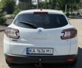 Белый Рено Меган, объемом двигателя 1.5 л и пробегом 280 тыс. км за 5563 $, фото 3 на Automoto.ua