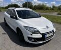 Белый Рено Меган, объемом двигателя 1.6 л и пробегом 228 тыс. км за 8100 $, фото 1 на Automoto.ua