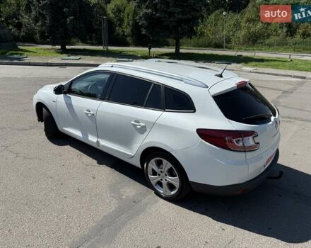 Белый Рено Меган, объемом двигателя 1.5 л и пробегом 225 тыс. км за 7699 $, фото 10 на Automoto.ua