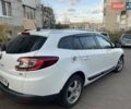 Белый Рено Меган, объемом двигателя 1.5 л и пробегом 310 тыс. км за 8300 $, фото 9 на Automoto.ua